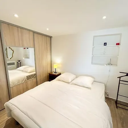Apartment Jardin - Parking - 10 Min Centre Sanary-sur-Mer